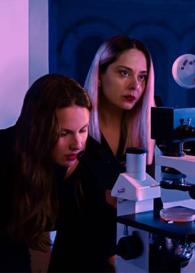 Roya Aghighi, Sarah Graham 